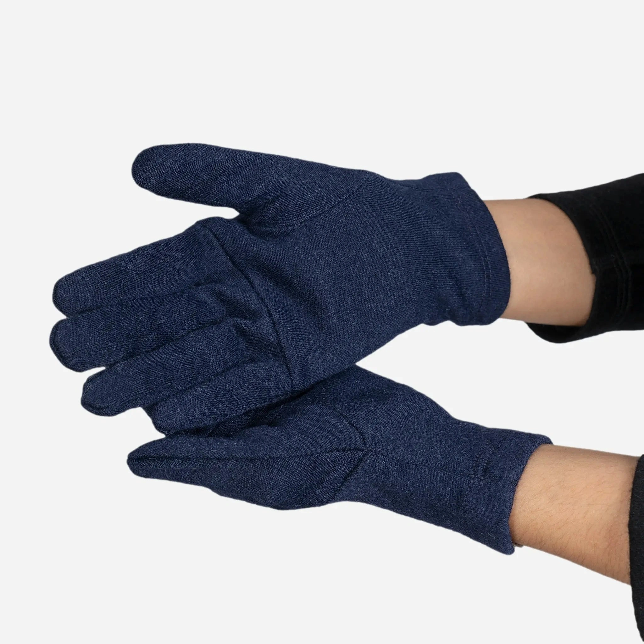 Cozy Alpaca Gloves Warmth & Style Unisex Comfort