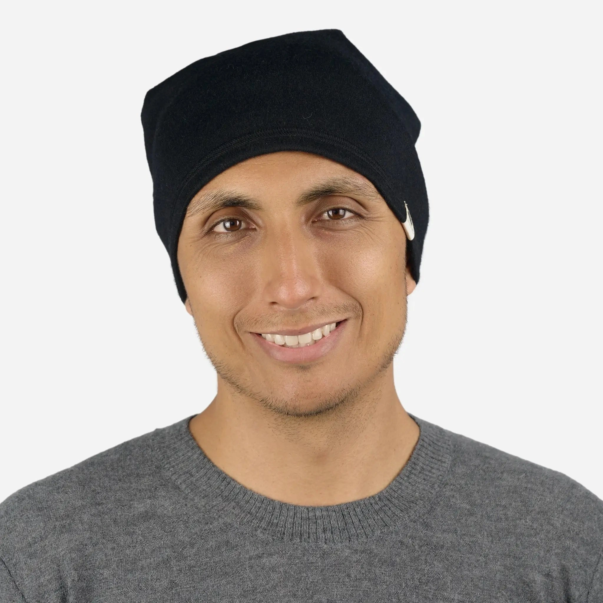 Cozy Alpaca Wool Beanie: Your 420-Friendly Midweight Head Hugger